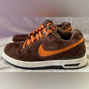 Vintage Old School Nike Basketball Shoes Youth Boys Size 6Y, Nike, Boys, Shoe